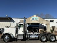 2020 Peterbilt 389