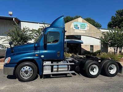 2018 Freightliner CASCADIA 125