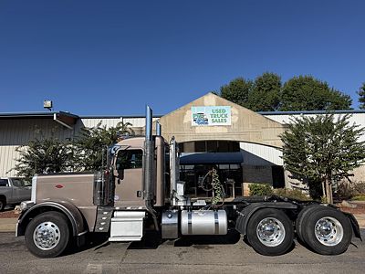 2024 Peterbilt 389