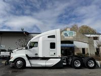 2023 Kenworth T680