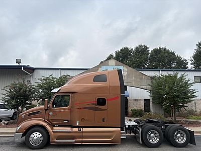 2022 Peterbilt 579