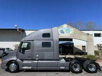2021 Volvo VNL64T860