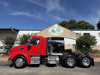 2017 Peterbilt 579
