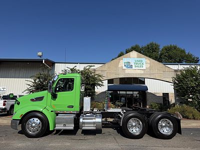 2017 Peterbilt 579