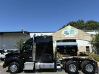 2022 Kenworth T880