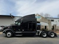 2017 Peterbilt 579