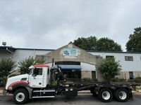 2009 Mack GRANITE GU813