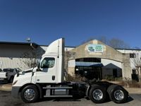 2020 Freightliner CASCADIA 116