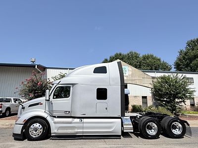 2026 Peterbilt 579