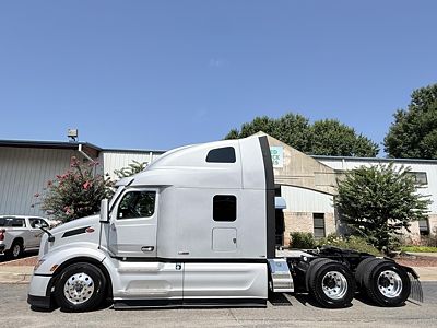 2026 Peterbilt 579