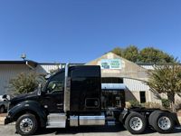 2022 Kenworth T880