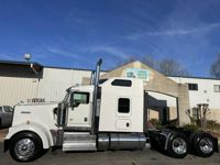 2019 Kenworth W900L