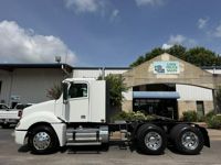 2015 Freightliner COLUMBIA 120