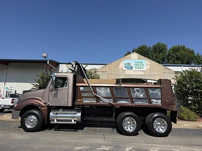 2007 Freightliner COLUMBIA 120
