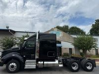 2022 Kenworth T880
