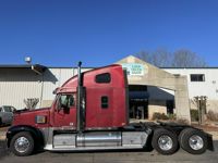 2012 Freightliner CORONADO 132