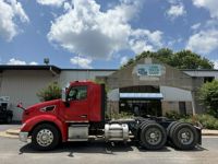 2017 Peterbilt 579