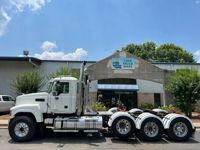 2015 Mack PINNACLE CHU613 RAWHIDE