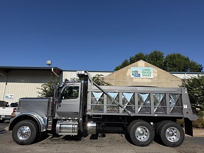 2027 Peterbilt 589