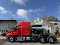 2020 Freightliner CASCADIA 116