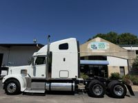 2020 Freightliner CORONADO 132