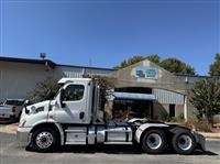 2016 Freightliner CASCADIA 113