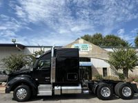 2022 Kenworth T880