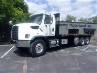 2015 Freightliner 108SD