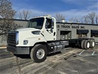 2017 Freightliner 114SD