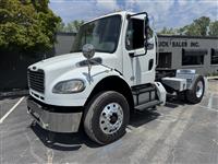 2017 Freightliner M2 106