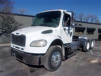 2018 Freightliner M2 106