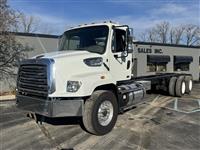 2017 Freightliner 114SD