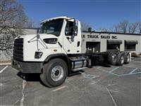 2016 Freightliner 108SD