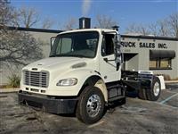 2017 Freightliner M2 106
