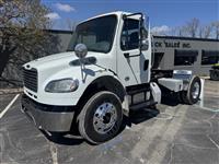 2017 Freightliner M2 106