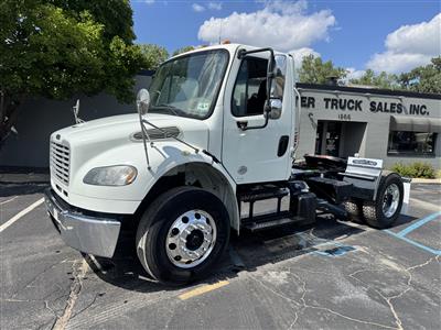 2019 Freightliner M2 106