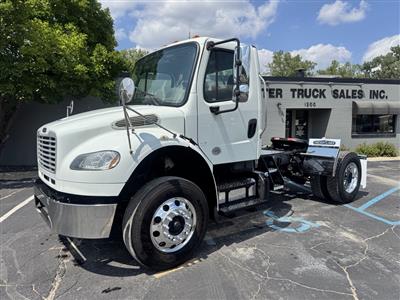 2019 Freightliner M2 106