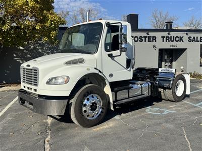 2019 Freightliner M2 106