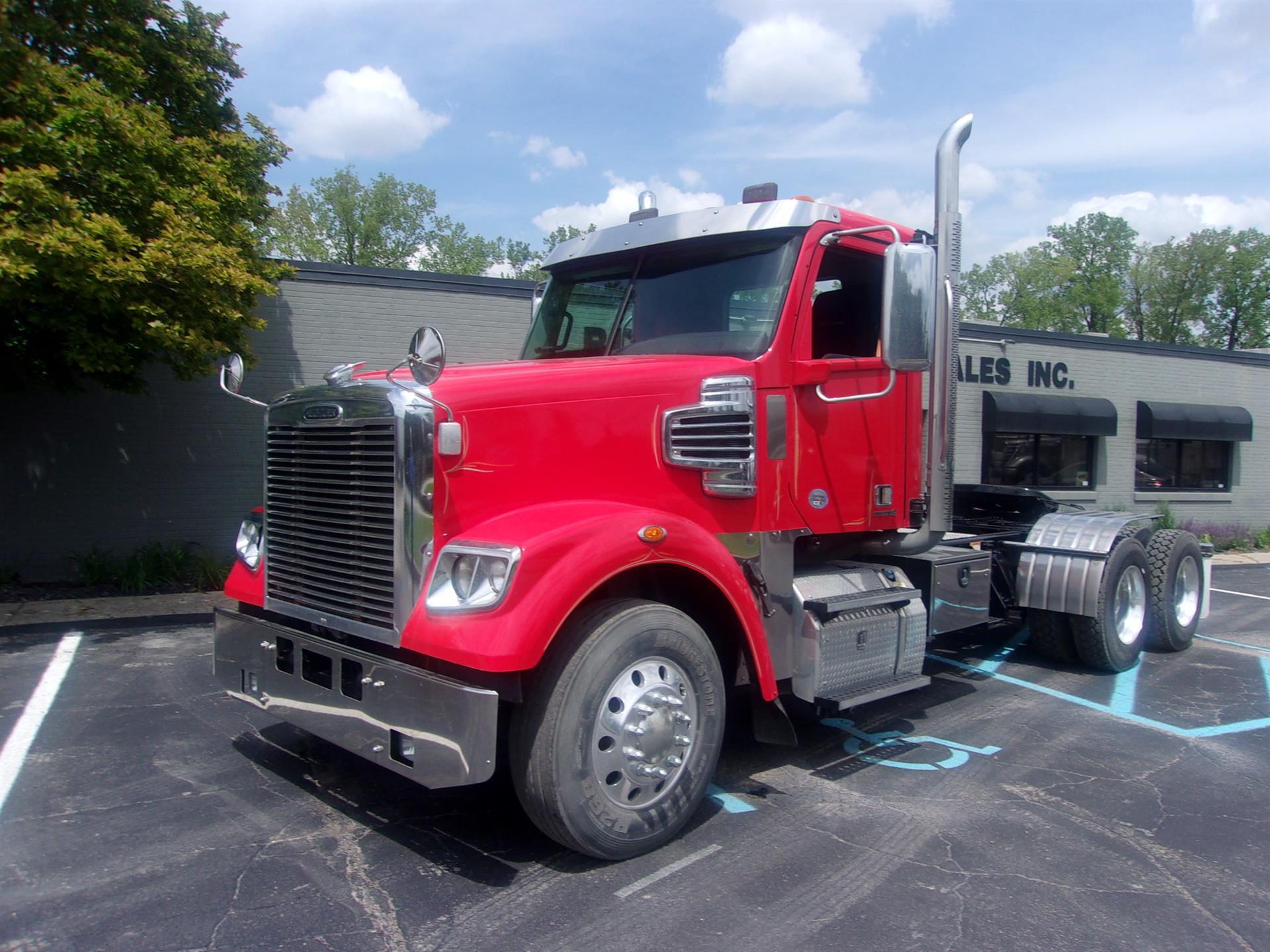 2013 Freightliner Coronado