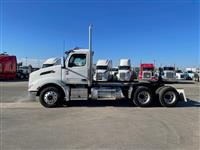 2025 Peterbilt 579