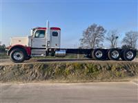 2025 Peterbilt 589