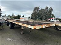 1976 HOBBS FLATBED