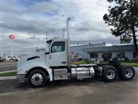 2025 Peterbilt 579