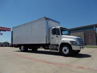 2015 HINO 268