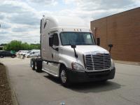 2010 Freightliner CA12564SLP
