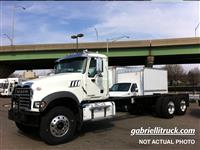 2018 Mack GU713