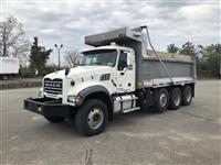Used 2016 Mack GU713 for Sale