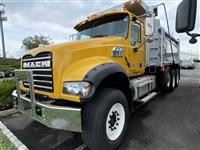 Used 2014 Mack GU713 for Sale