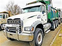 Used 2017 Mack GU713 for Sale