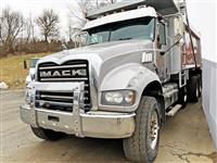 Used 2014 Mack GU713 for Sale